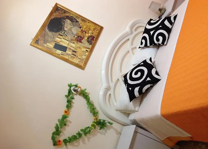 Vatican Golden Bed & Breakfast 4*